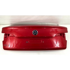 Tampa Traseira Volkswagen Jetta Gli 2022 - Detalhe