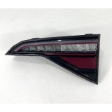 Lanterna Dir Tampa Tras Vw Jetta Gli 2022 Original (detalhe)