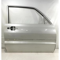 Porta Dianteira Direita Mitsubishi Pajero Full 2 Portas 2018 - Dianteira - Direita - Branco