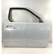 Porta Dianteira Direita Nissan Frontier 2002 A 2006 Branco Direita Dianteira