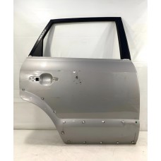 Porta Traseira Direita Hyundai Tucson 2010 (detalhe) Direito Traseira Prateado