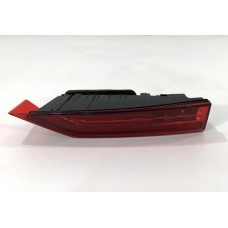 Lanterna Direita Tampa Traseira Volvo Xc60 T8 2019 Original Direito/passageiro Vermelho