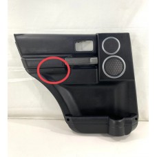 Forro Porta Traseiro Esquerdo Discovery 3 2006 (c/ Detalhes) Preto
