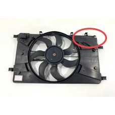 Defletor C/ Ventoinha Cruze 1.8 Ltz 2014 Original (detalhe)