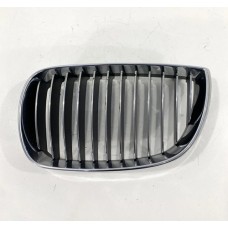 Grade Frontal Esquerda Bmw 320i 2008 Original Prateado Preto