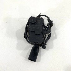 Trava Elétrica Portinhola Tanque Vw Amarok 2015 Original